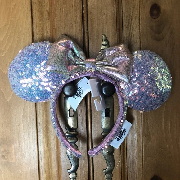 Loungefly Pink EARidescent Loungefly with Minnie Mouse Ears - Picture 9 of 13